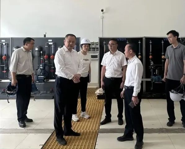 市旋乐吧spin8集团向导率队赴大岭水厂开展清明节前供水包管检查事情